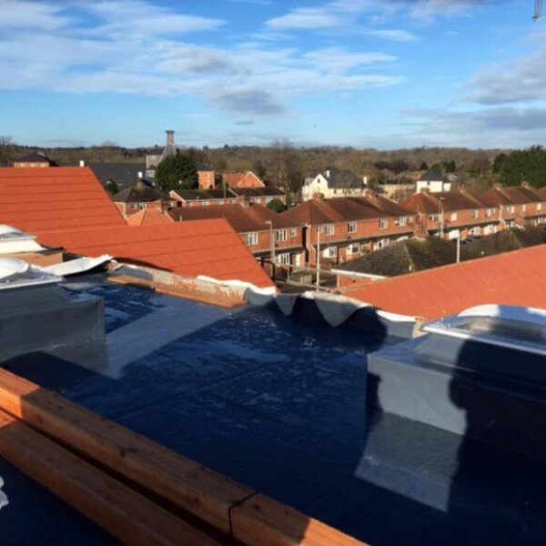 Flat roofing installation with EPDM membrane, Exeter
